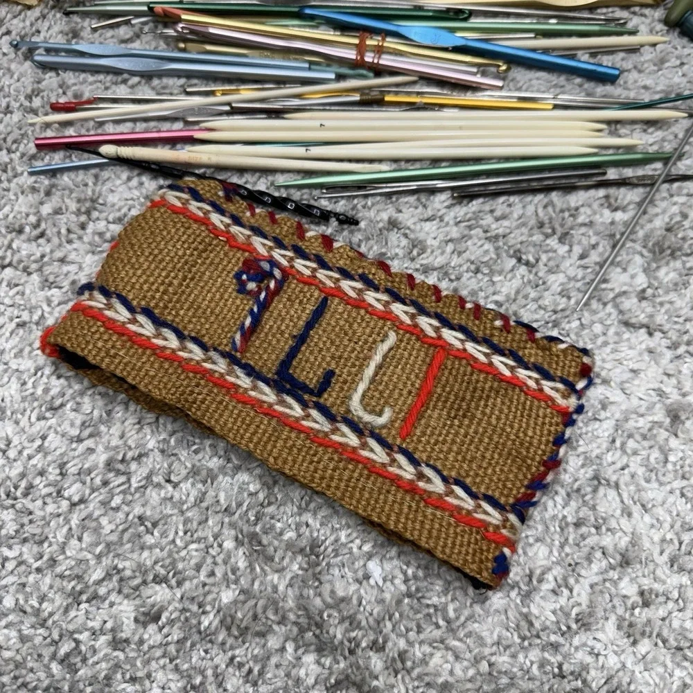 HUGE LOT ‎ crochet knitting needles hooks metal wood plastic  (READ)